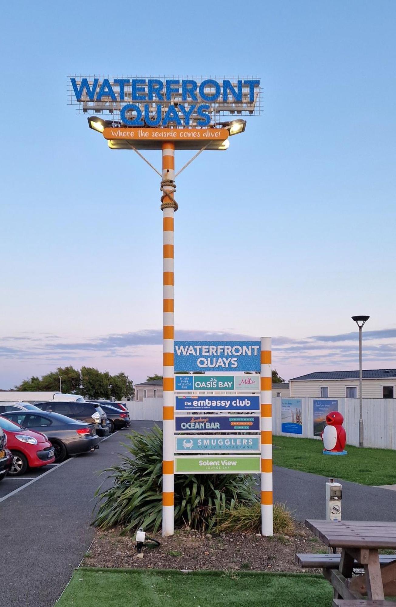 The Burrows Holiday Caravan, Seal Bay Selsey Esterno foto